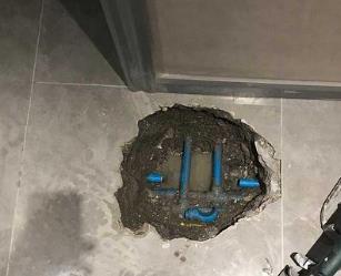 鹤岗市阳台漏水维修公司分享下暖气管道漏水的原因有哪些